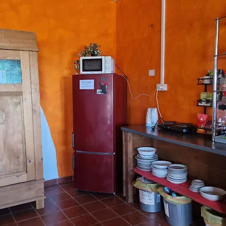 Mountain La Isa By Rose Hostel *