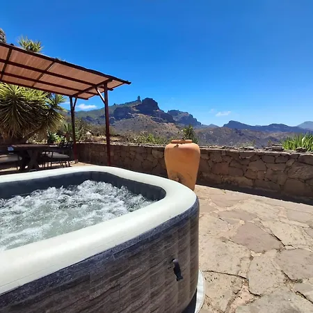 Auberge de jeunesse Mountain Hostel&house La Isa By Rose *