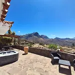 Mountain Hostel&house La Isa By Rose * Tejeda (Gran Canaria)