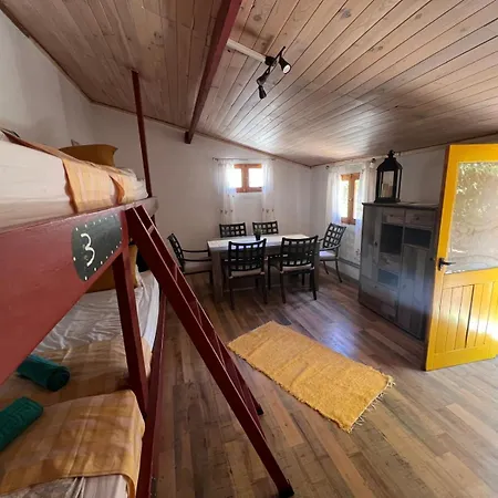 Mountain Hostel&house La Isa By Rose Hostel *