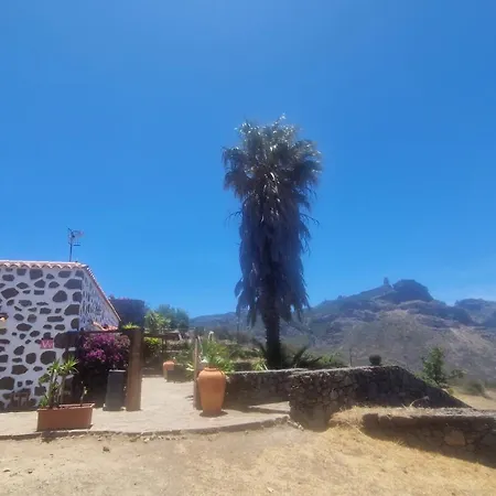 Mountain Hostel&house La Isa By Rose クルス・デ・テヘーダ