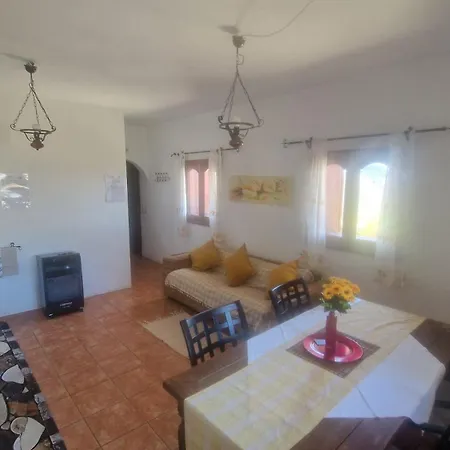 Hostal Mountain Hostel&house La Isa By Rose Tejeda (Gran Canaria)